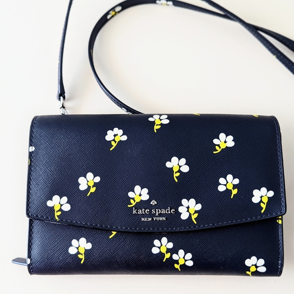Kate Spade Laurel Way Floral Wallet Purse